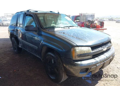 2005 Chevrolet Trailblazer Ls from USA, damaged, VIN 1GNDS13S152116017